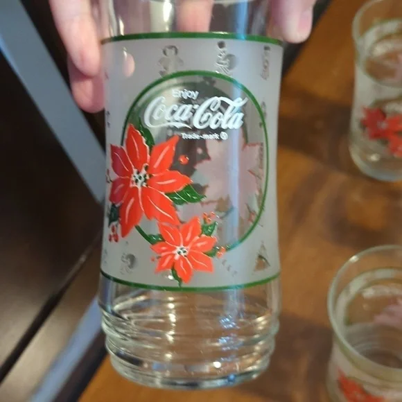 6 Coca-Cola Christmas Holiday Glass drinking Cups 14 oz excellent condition - Picture 8 of 8